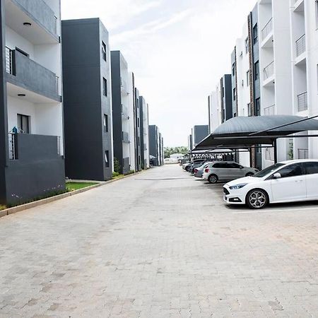 The Ellipse Palazzo Apartment ميدراند المظهر الخارجي الصورة