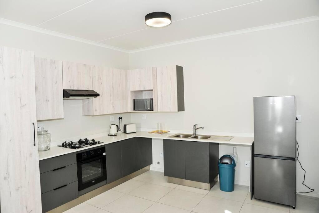 The Ellipse Palazzo Apartment ميدراند المظهر الخارجي الصورة
